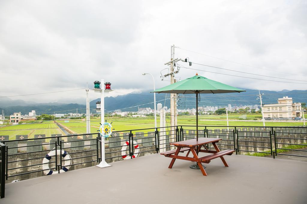 宜蘭81 Boat輕旅 寵物友善 小團體包棟 獨棟villa Jiaoxi Eksteriør billede